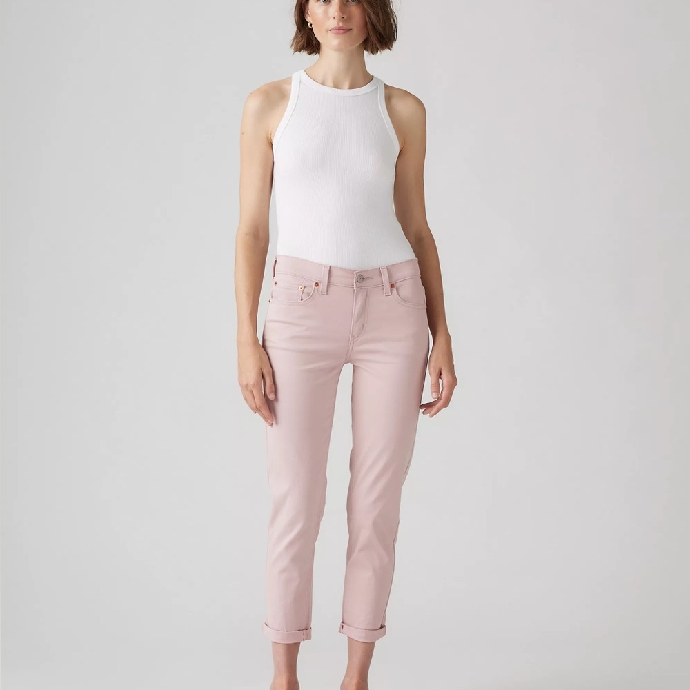 Levi's Women's Mid Rise Boyfriend Jeans in Soft Pink 30x27